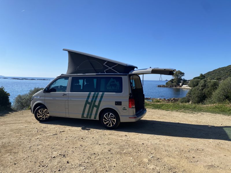 VOLKSWAGEN CALIFORNIA T6.1 COAST 2025 150CV BVM6