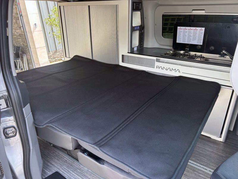 Ford Panama2 - P10+ - 136CV BVA - Attelage