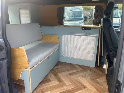 Van am&eacute;nag&eacute; 2 places Toit relevable - Venturo plus