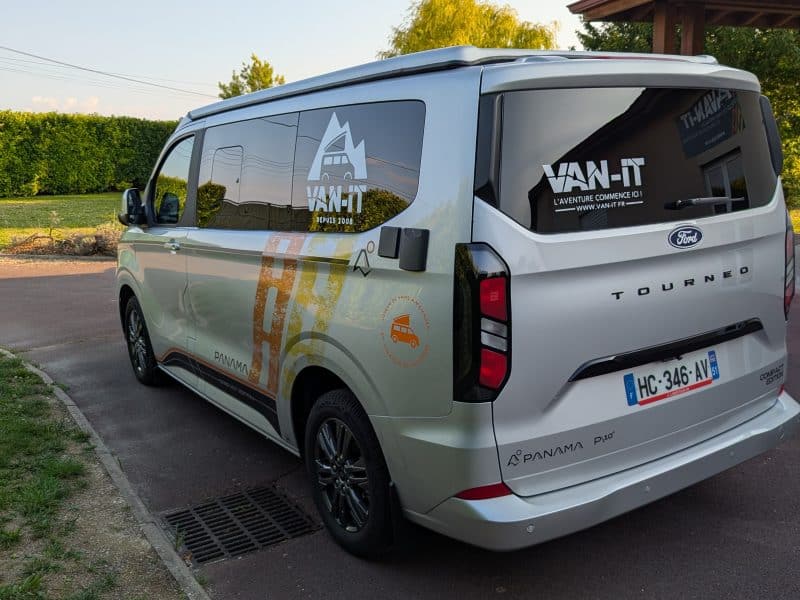 Ford Tourneo Panama P10+ Compact &eacute;dition BVA