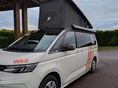 Van Volkswagen T7 California Coast 150CV BVA